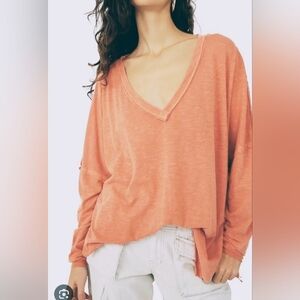 Women's Batwing V-Neck PLUSH PINK Oversized Distressed Tunic Top